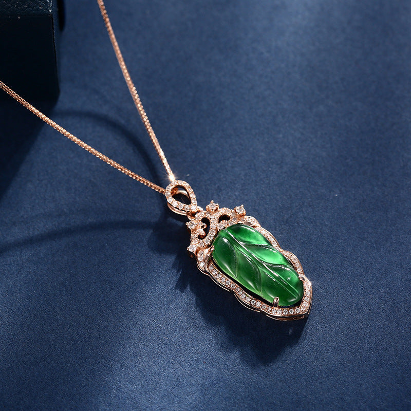 18K Gold Inlaid Emerald Necklace with Diamond Details | Ethnic Luxury