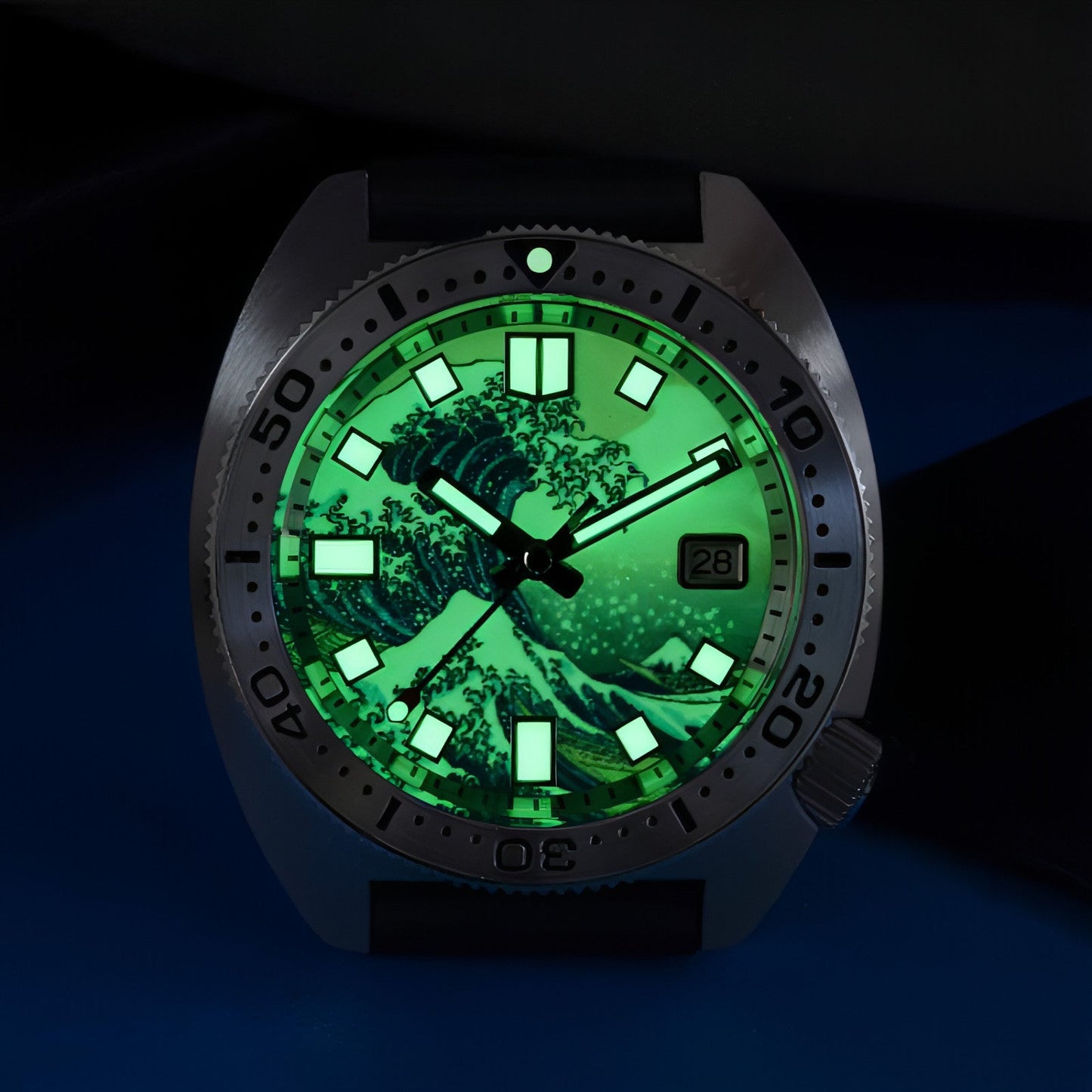 Luxury Diving Mechanical Watch | Precision Engineering