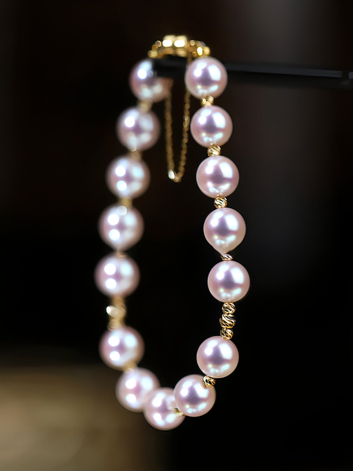 Blue Rose Laser 18K Gold Pearl Elegance Bracelet | Artisan Luxury
