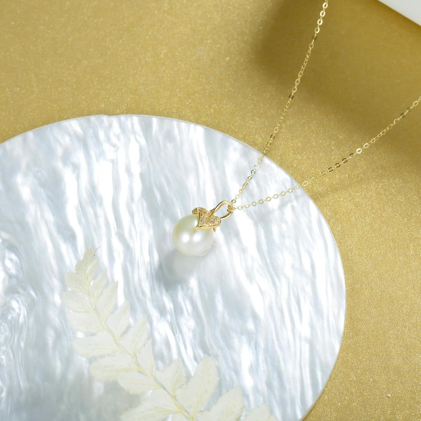 14k Gold Created Moissanite Leaf and Freshwater Cultured Pearl Pendant Necklace for Women, Fine 14kt Gold Pearl Jewerly Gifts for Her, 16-18 Inches