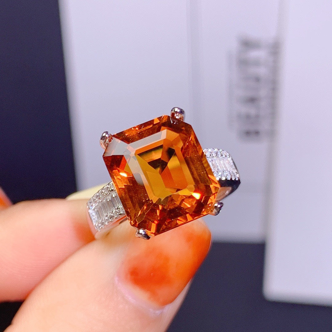 LuxeJewels™ FireCrown Citrine Ring | Vintage Crown Setting