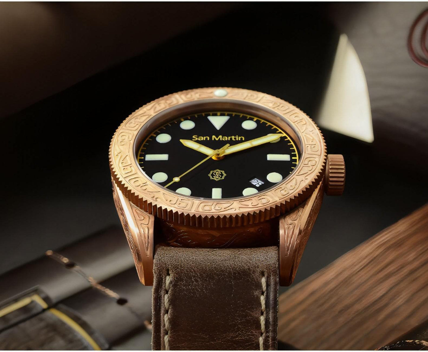 San Martin™ Bronze Diver Automatic 200M | Professional Luxury Diver