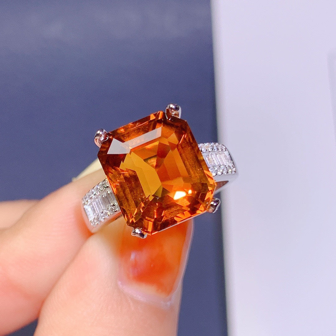 LuxeJewels™ FireCrown Citrine Ring | Vintage Crown Setting