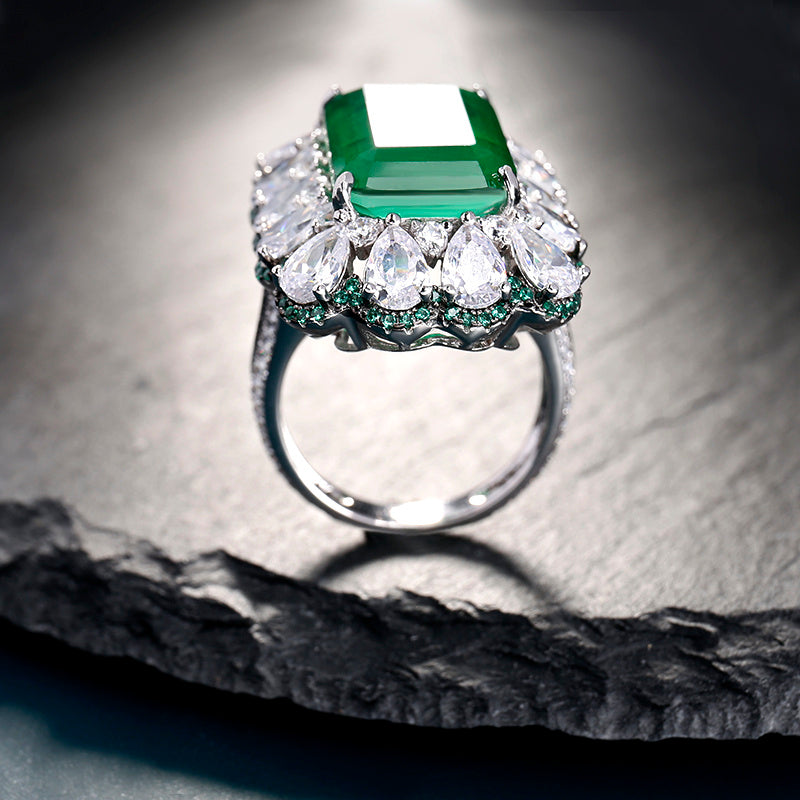 LuxeJewels™ FrostÉmeraude Regal Emerald Statement Ring
